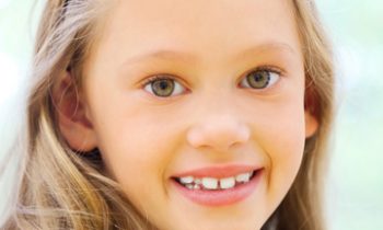 why kids teeth are crooked